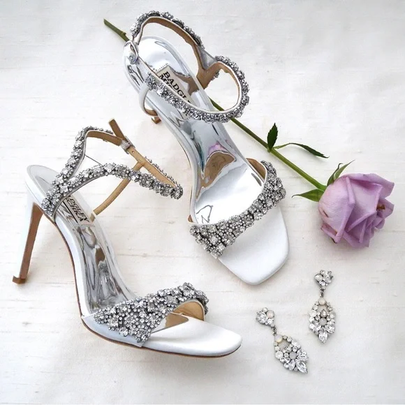 Badgley Mischka Galia Size White Satin - Picture 4 of 17